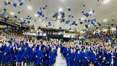 A picture of lvr grads